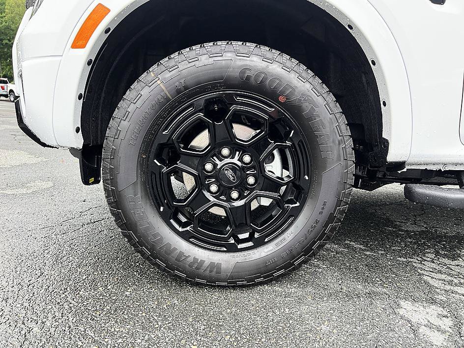 New 2026 Ford Ranger XLT w/ FX4 Off-Road Package AWD/4WD image 9