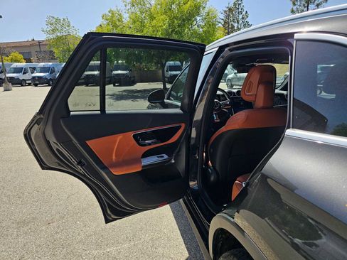 New 2026 Mercedes-Benz GLC 300 4MATIC image 15
