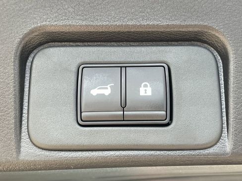 New 2026 Nissan Rogue SV image 34