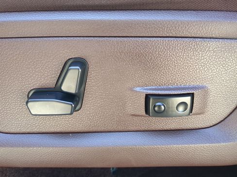 Used 2015 RAM 2500 Big Horn image 27