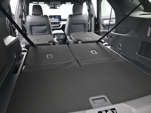 New 2026 Ford Explorer ST RWD image 23