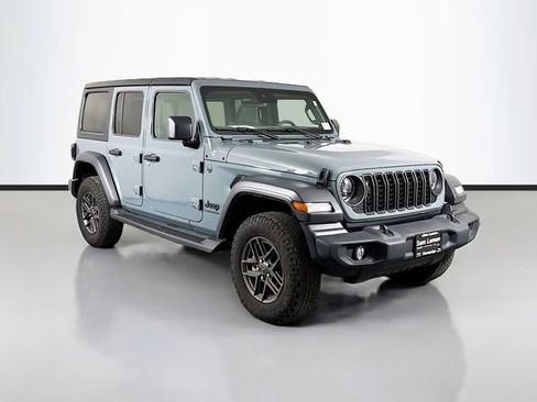 Used 2024 Jeep Wrangler Sport S AWD/4WD image 1