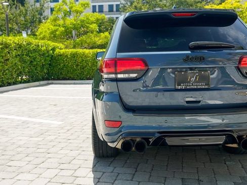 Used 2021 Jeep Grand Cherokee Trackhawk AWD/4WD image 24