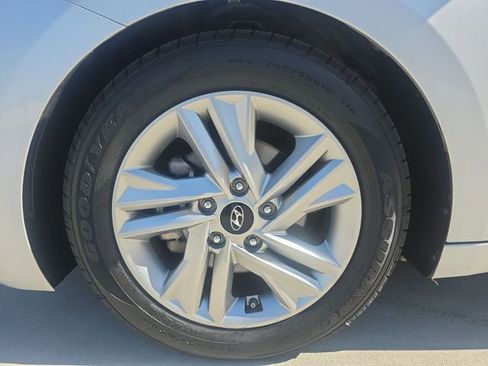 Used 2020 Hyundai Elantra SEL w/ Cargo Package (C1) FWD image 29