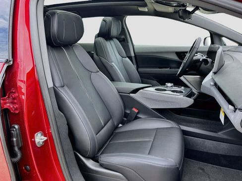 New 2027 Cadillac Optiq Premium Luxury AWD/4WD image 33