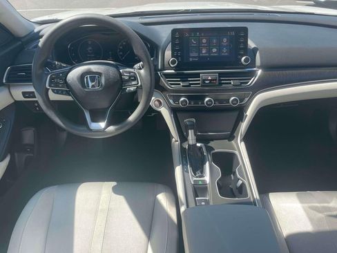 Certified 2018 Honda Accord EX image 13
