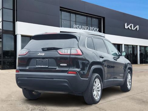 Used 2019 Jeep Cherokee Latitude w/ Popular Appearance Group image 6