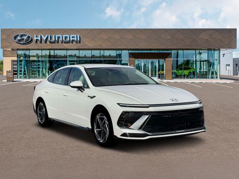 New 2026 Hyundai Sonata SEL FWD image 11