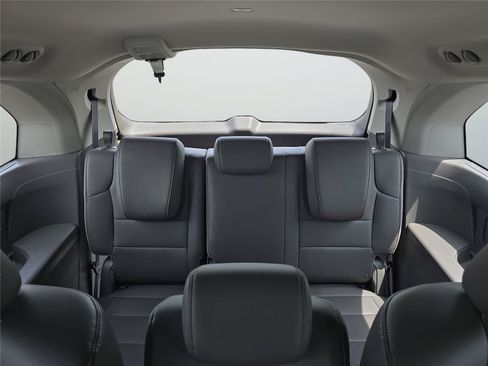 Used 2016 Honda Odyssey EX-L image 21