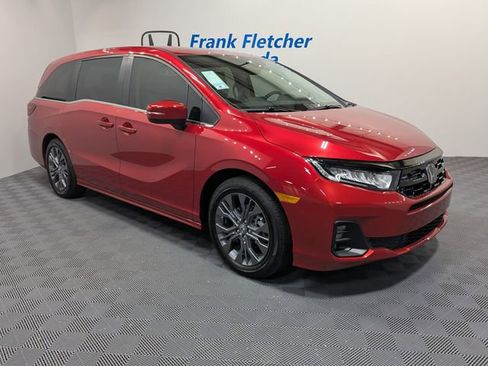New 2026 Honda Odyssey Touring image 8