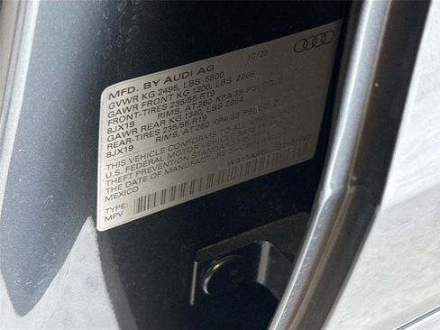 Certified 2025 Audi Q5 Premium w/ Convenience Package AWD/4WD image 33