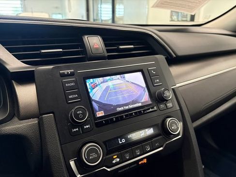 Used 2020 Honda Civic LX image 17