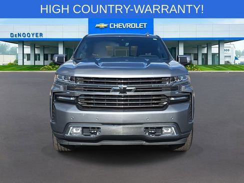 Used 2020 Chevrolet Silverado 1500 High Country w/ Technology Package image 2