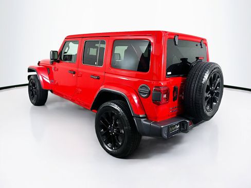 Used 2025 Jeep Wrangler Sahara w/ Safety Group image 5