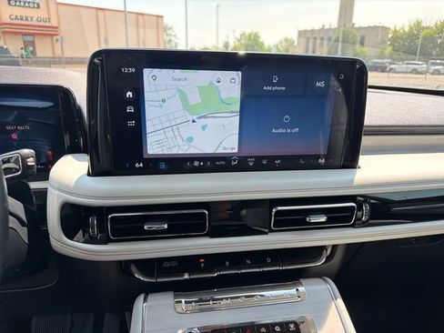 Certified 2025 Lincoln Aviator Reserve w/ Jet Appearance Package AWD/4WD image 23