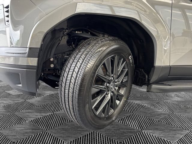 Used 2024 Lexus GX 550 w/ Cold Area Package AWD/4WD image 29