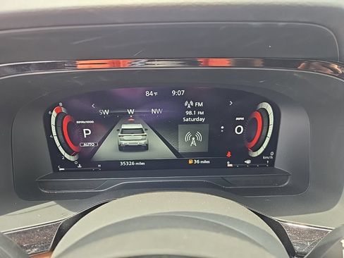 Used 2023 Nissan Pathfinder Platinum AWD/4WD image 7