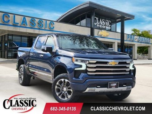 Used 2022 Chevrolet Silverado 1500 High Country image 1