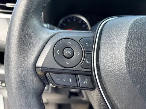 Used 2020 Toyota RAV4 XLE Premium w/ Carpet Mat Package FWD image 23