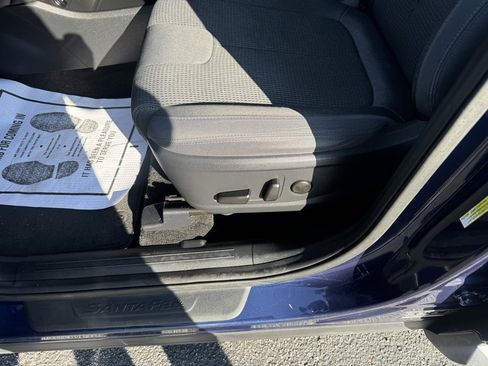 Used 2021 Hyundai Santa Fe SEL w/ Convenience Package image 13