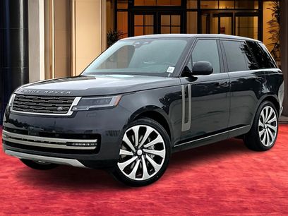 New 2025 Land Rover Range Rover SE