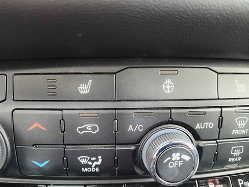 Used 2025 Dodge Durango R/T w/ Blacktop Package AWD/4WD image 27