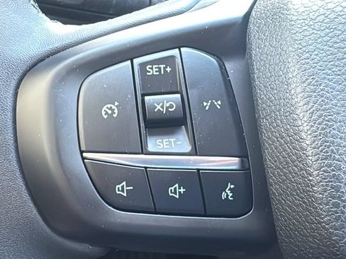 Used 2025 Ford Ranger XLT w/ Equipment Group 301A High AWD/4WD image 14