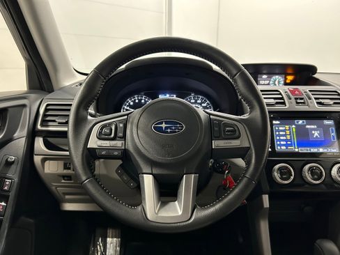 Used 2018 Subaru Forester 2.5i Limited image 10