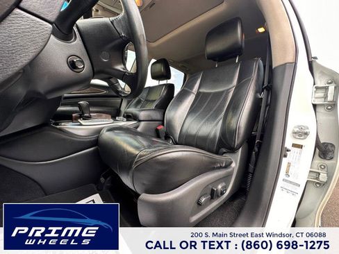 Used 2015 INFINITI QX60 AWD w/ Premium Package image 10