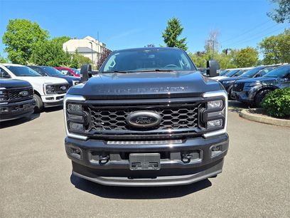 New 2025 Ford F350 XLT w/ Black Appearance Package
