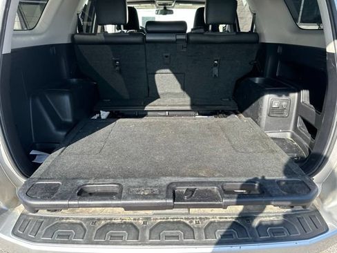 Used 2018 Toyota 4Runner SR5 Premium RWD image 13