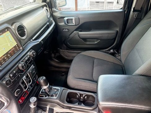 Used 2023 Jeep Wrangler Unlimited Rubicon 4xe w/ Cold Weather Group image 26