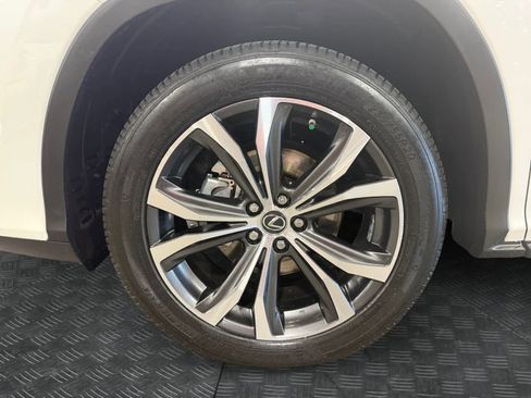 Used 2020 Lexus RX 350L FWD w/ Premium Package image 15