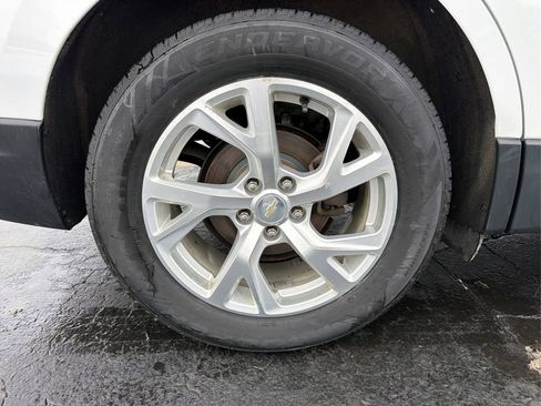 Used 2020 Chevrolet Equinox Premier image 22