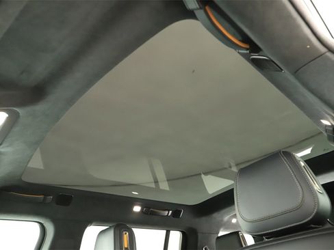 Used 2022 Rivian R1S Launch Edition image 25