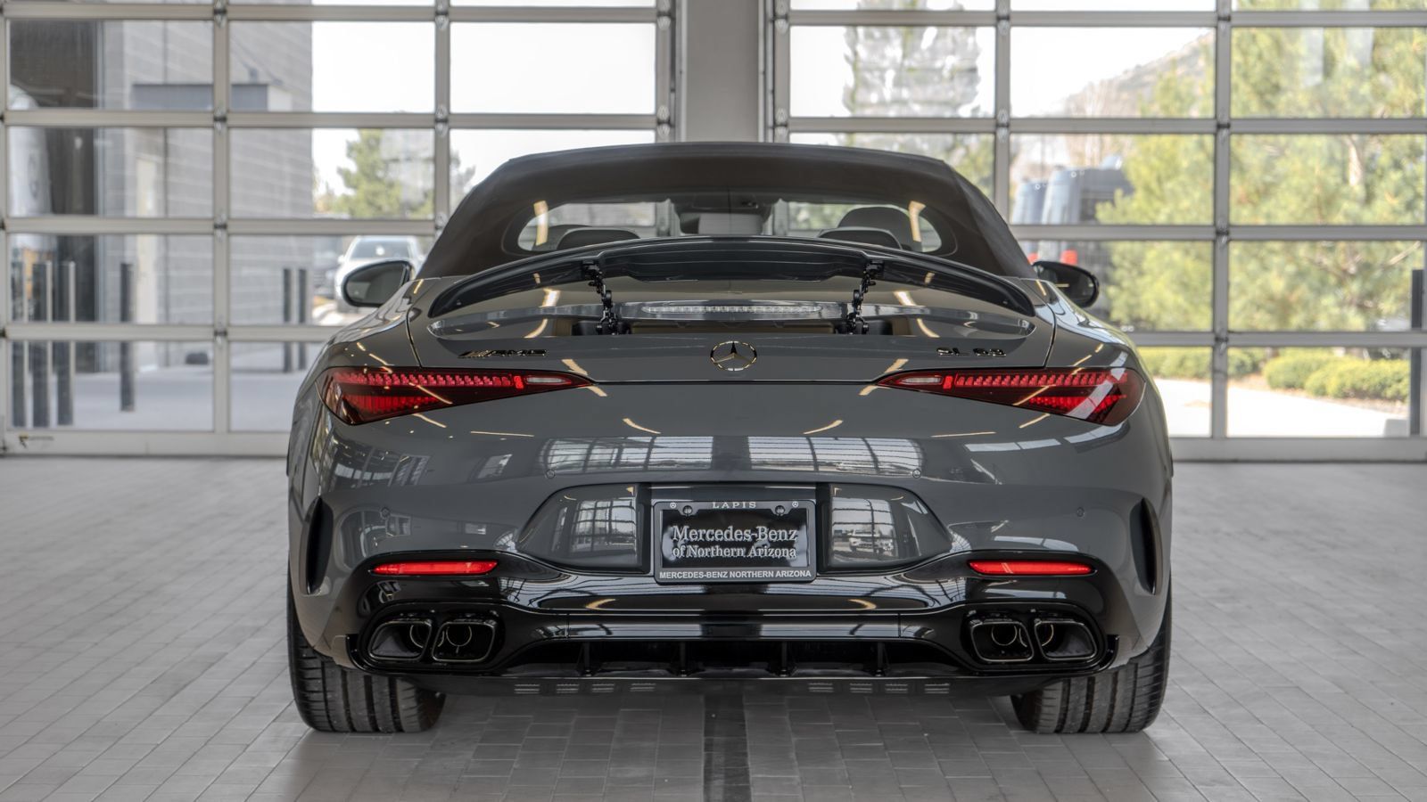 Used 2026 Mercedes-Benz SL 63 AMG 4MATIC image 16