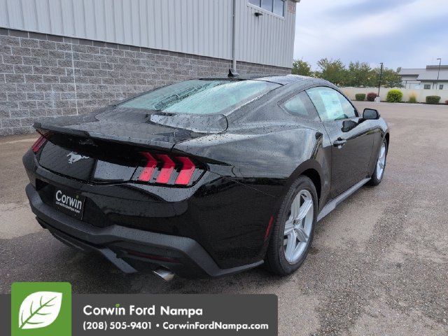 New 2026 Ford Mustang Coupe RWD image 3