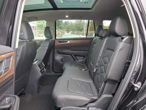 New 2026 Volkswagen Atlas SE AWD/4WD image 6