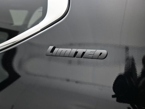 New 2026 Toyota Tundra Limited AWD/4WD image 48