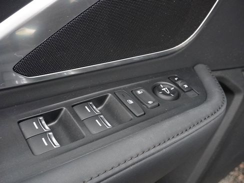 Used 2023 Acura RDX AWD image 34