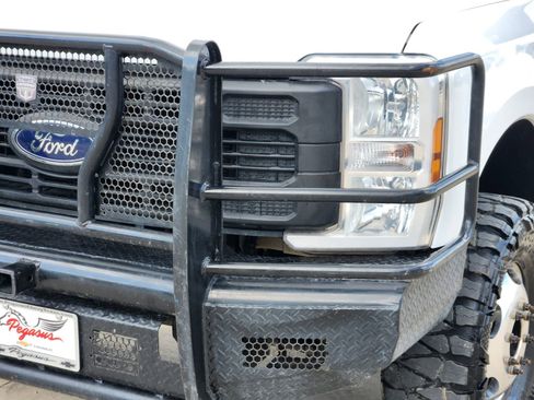 Used 2024 Ford F350 XL AWD/4WD image 9