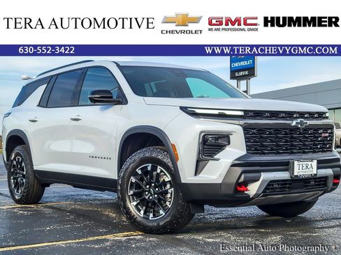 New 2026 Chevrolet Traverse Z71 w/ Enhanced Driving Package image 1