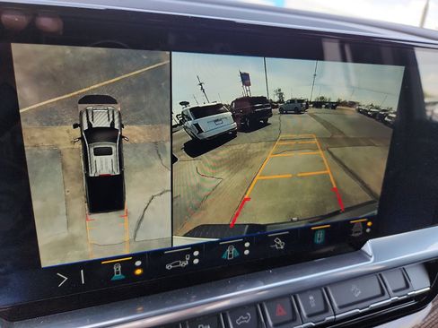 New 2026 Chevrolet Silverado 2500 LT w/ Trail Boss Package image 14