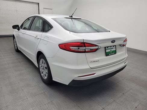 Used 2019 Ford Fusion S FWD image 5