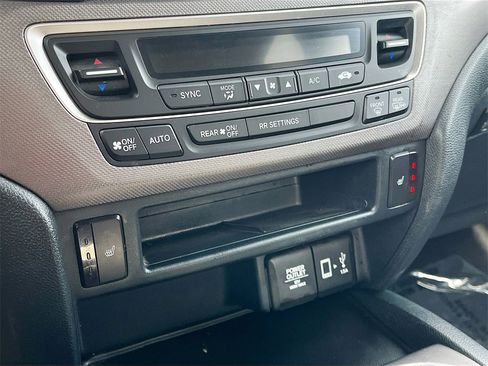 Used 2023 Honda Ridgeline RTL image 19