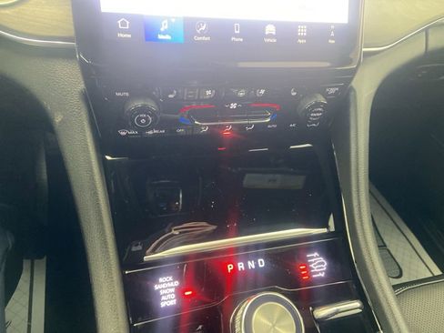 New 2025 Jeep Grand Cherokee Overland w/ Trailer Tow Package image 25