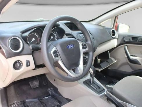 Used 2019 Ford Fiesta SE FWD image 7