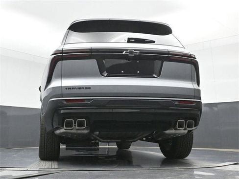 New 2026 Chevrolet Traverse LT w/ Enhanced Driving Package image 49