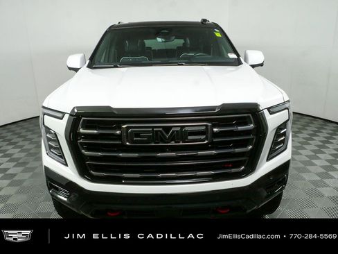 Used 2025 GMC Yukon AT4 Ultimate w/ LPO, Floor Liner Package AWD/4WD image 29