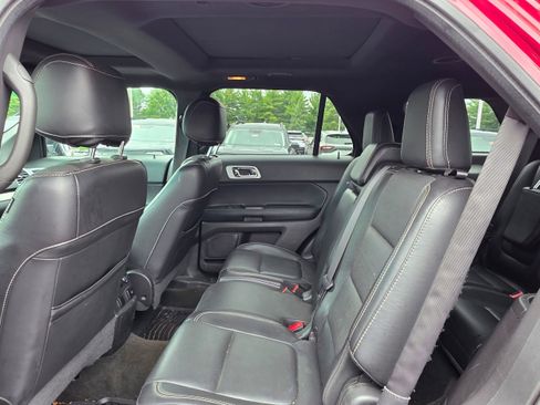 Used 2015 Ford Explorer Sport w/ Equipment Group 401A AWD/4WD image 11